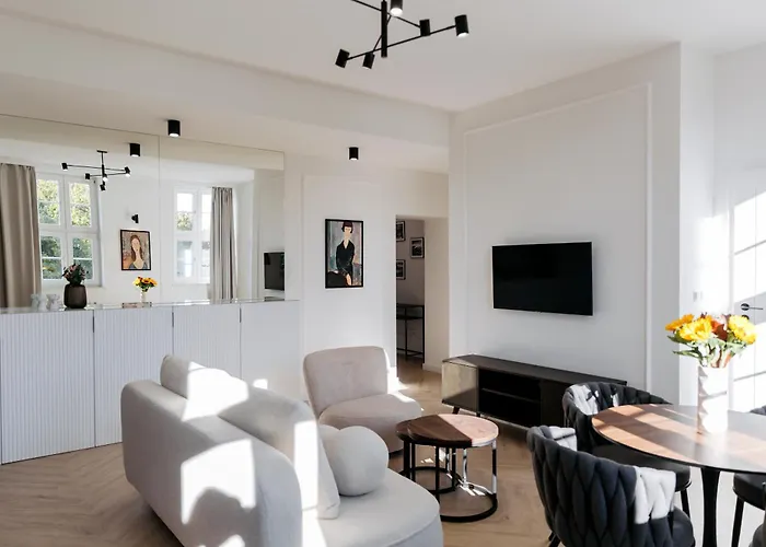 Mb By The Sea - Old Town